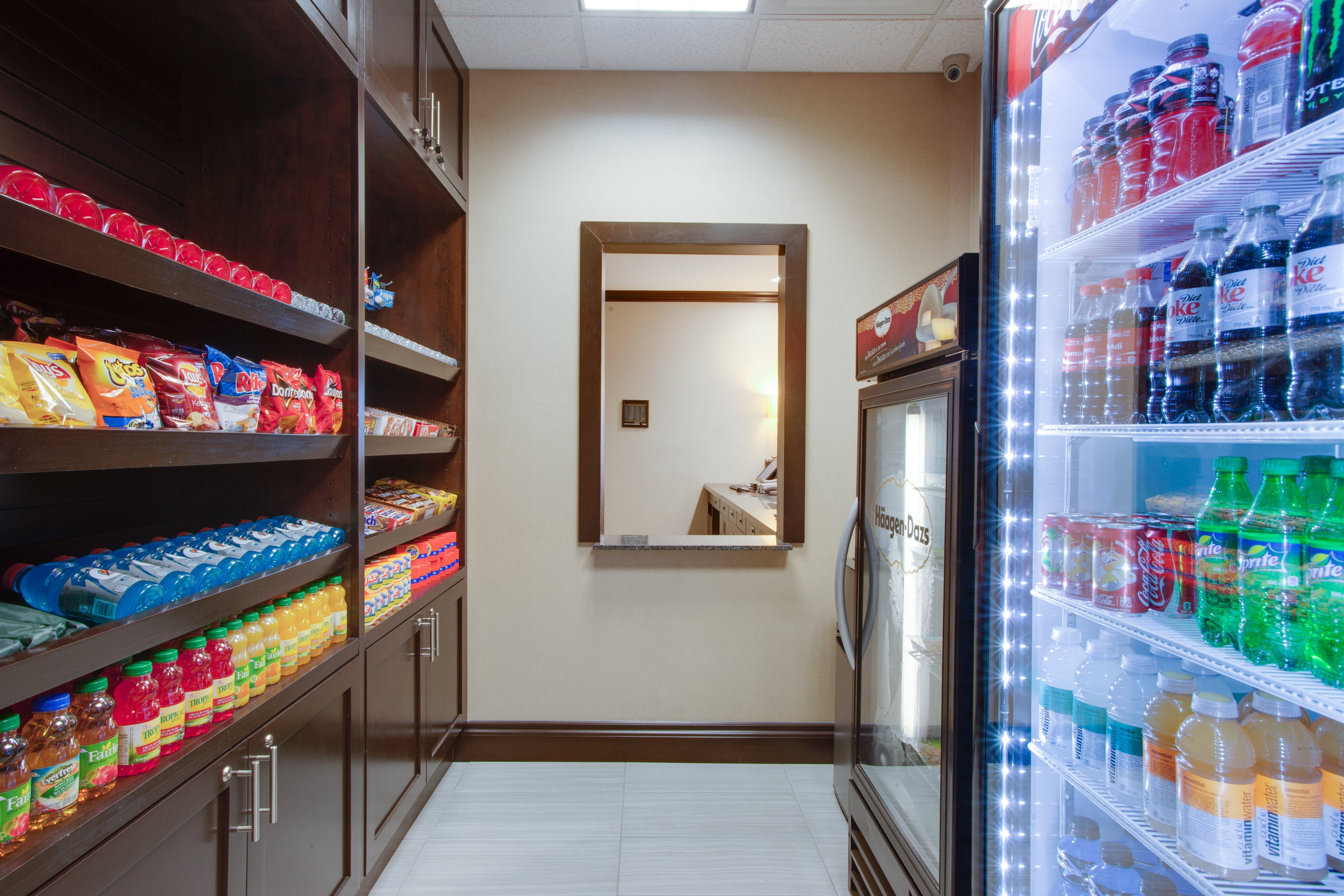 Holiday Inn Express & Suites Ottawa East-Orleans By Ihg Eksteriør bilde