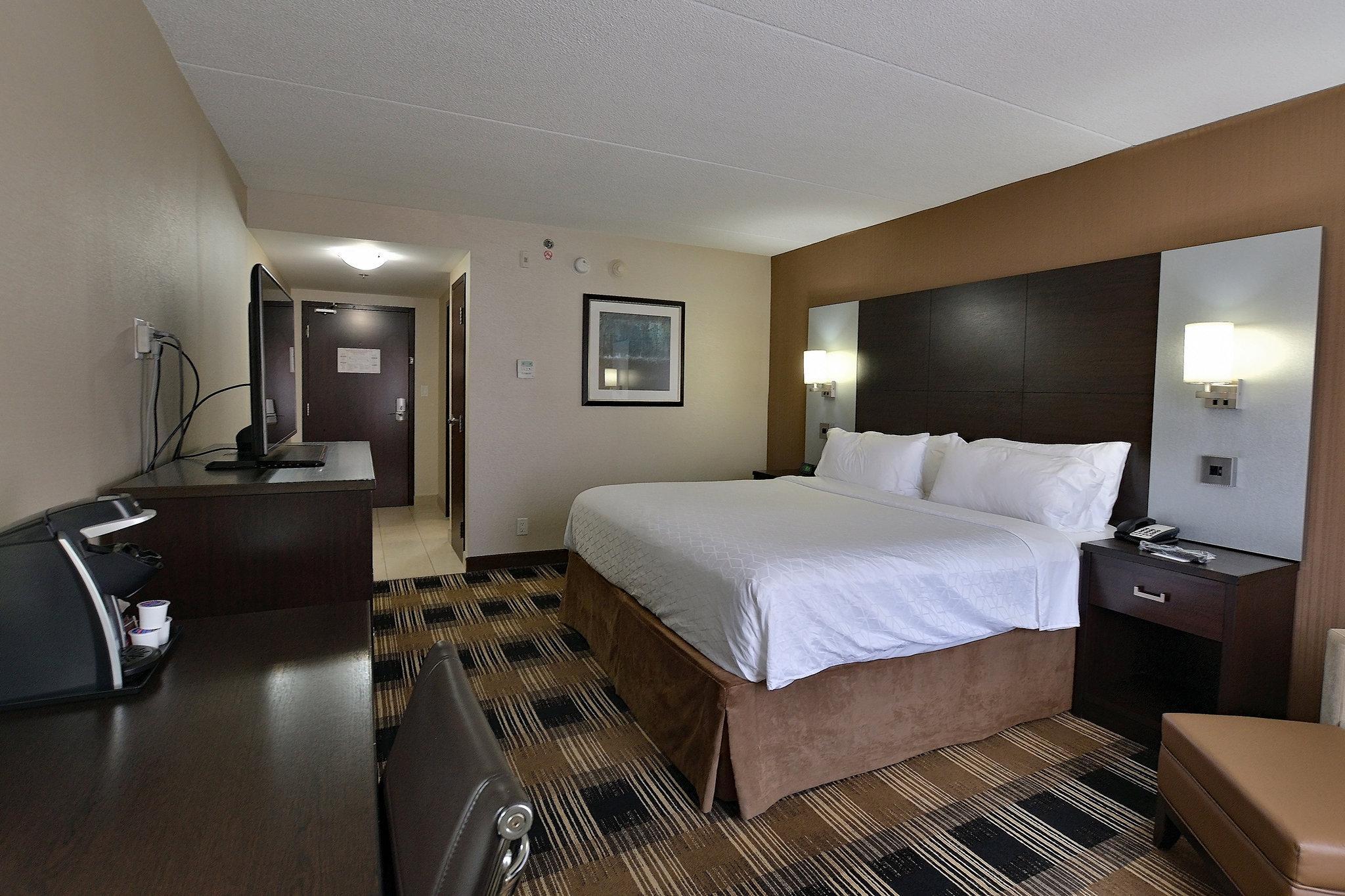 Holiday Inn Express & Suites Ottawa East-Orleans By Ihg Eksteriør bilde