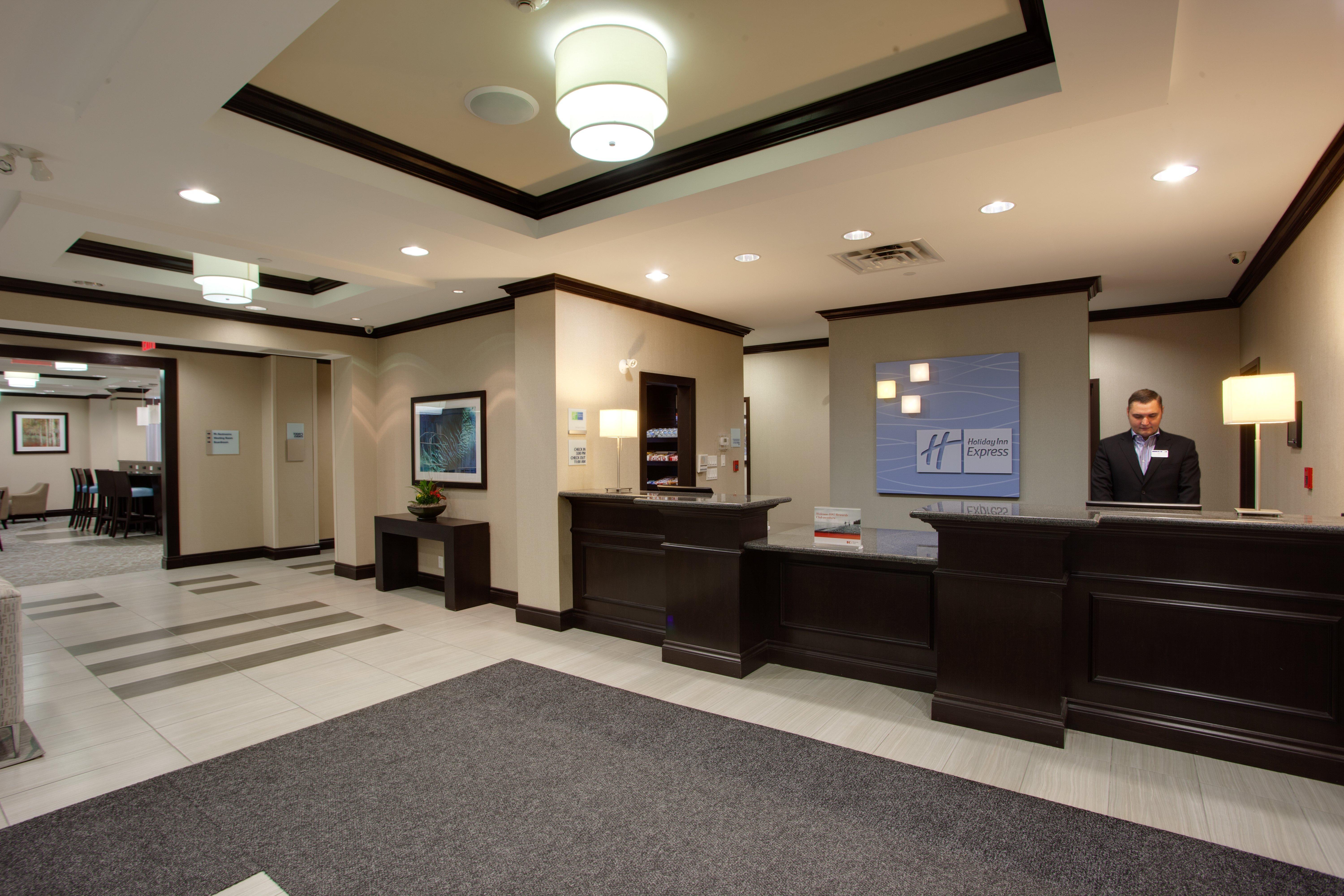 Holiday Inn Express & Suites Ottawa East-Orleans By Ihg Eksteriør bilde