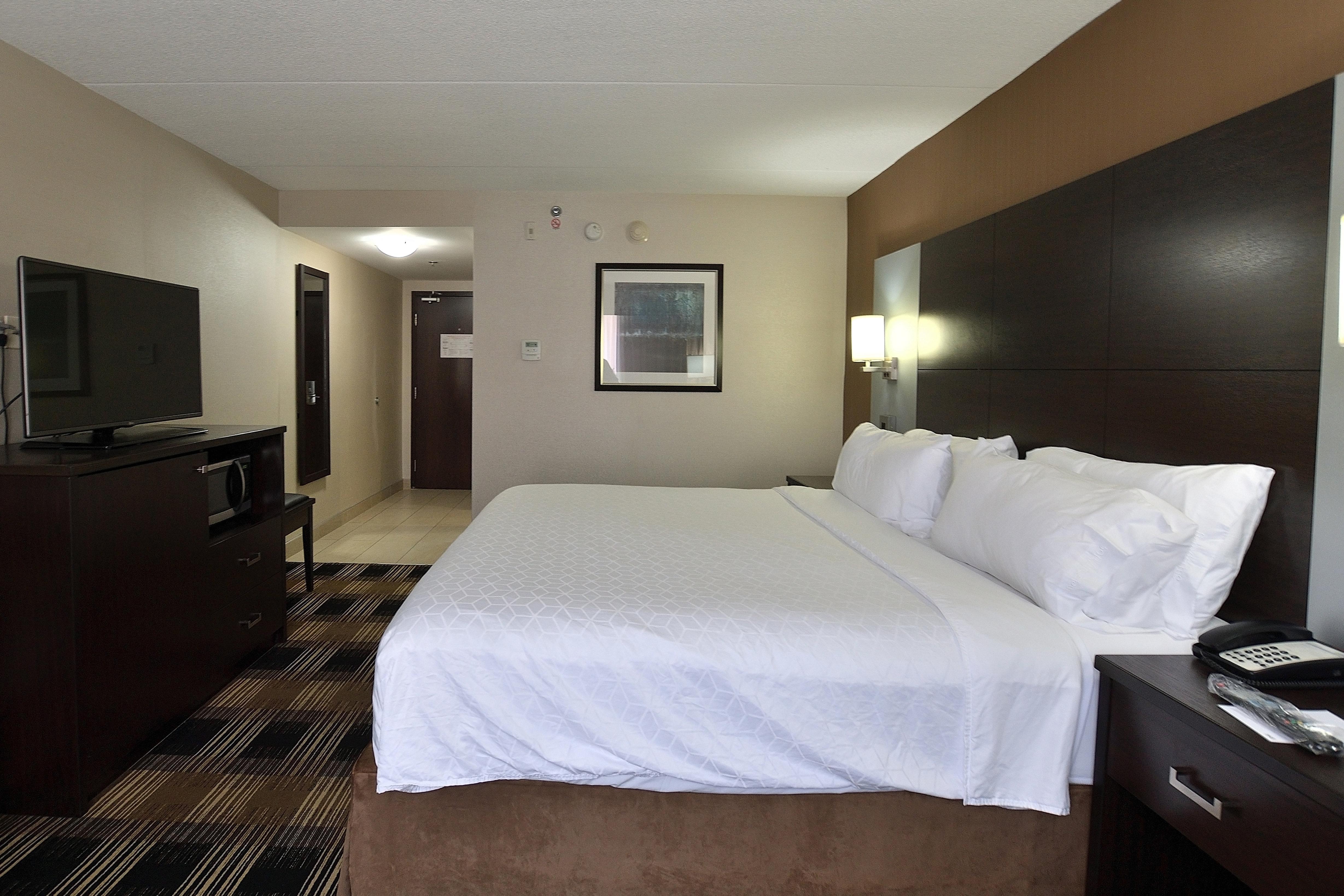 Holiday Inn Express & Suites Ottawa East-Orleans By Ihg Eksteriør bilde
