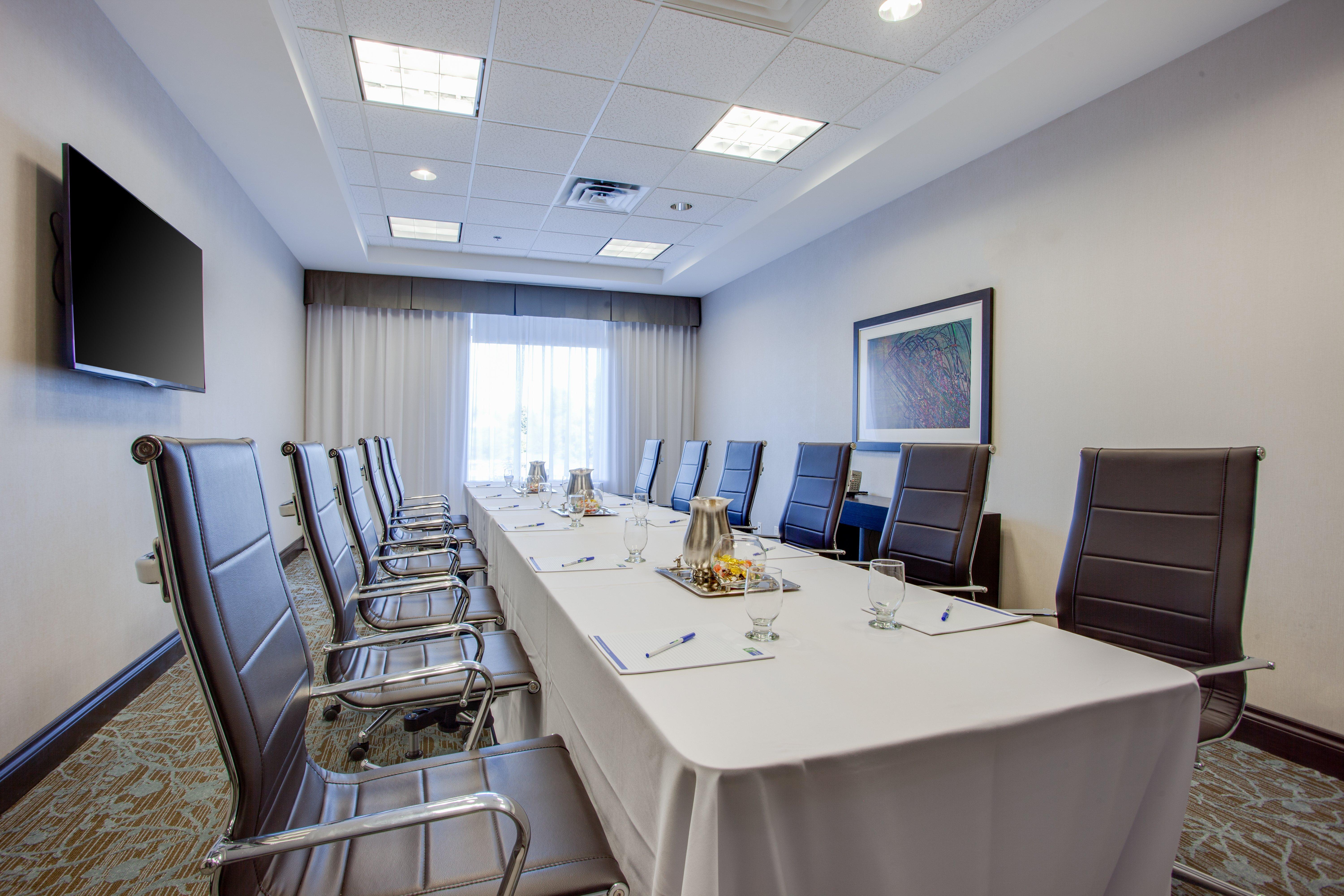 Holiday Inn Express & Suites Ottawa East-Orleans By Ihg Eksteriør bilde